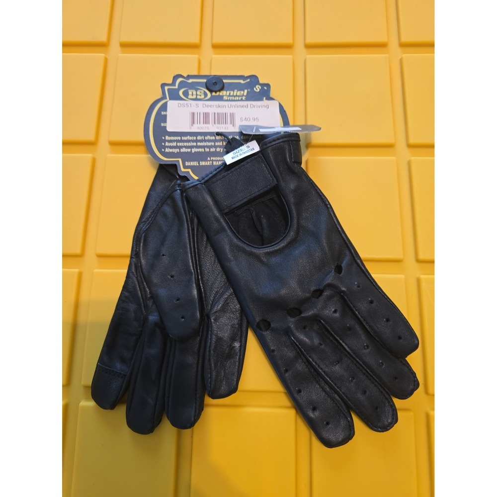 Daniel Smart DS51-S black deerskin unlined driving gloves